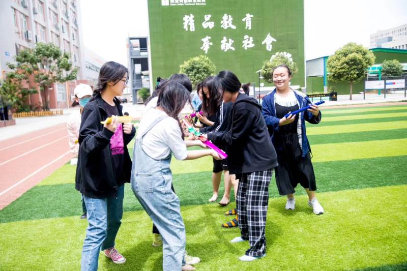 戶外拓展