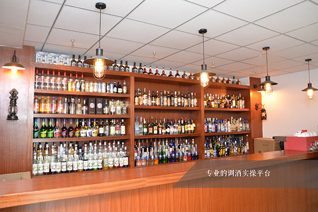 調(diào)酒實(shí)操平臺(tái)