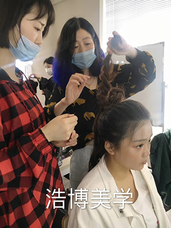 授課現(xiàn)場(chǎng)