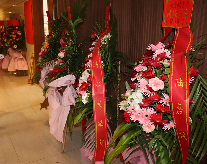 學(xué)校門頭