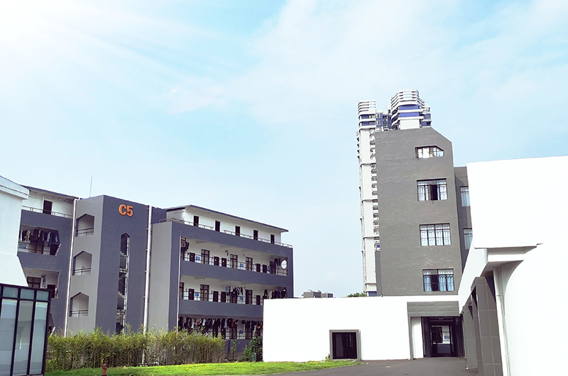 校園環(huán)境