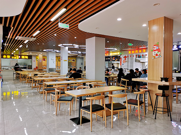 飯?zhí)?>
                            <div   id=