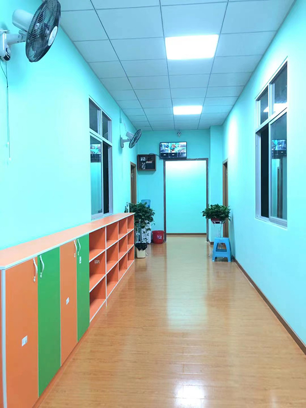 益創(chuàng)校區(qū)走廊