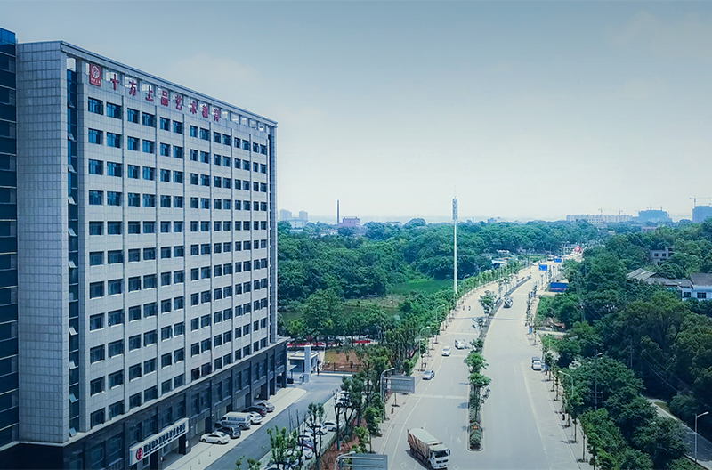 學(xué)校外景