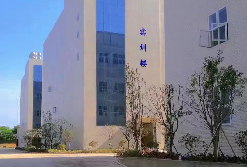 校園環(huán)境