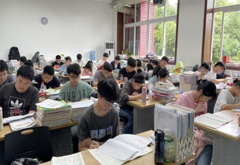 學習場面