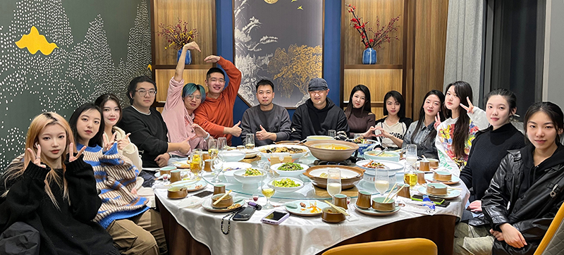聚餐