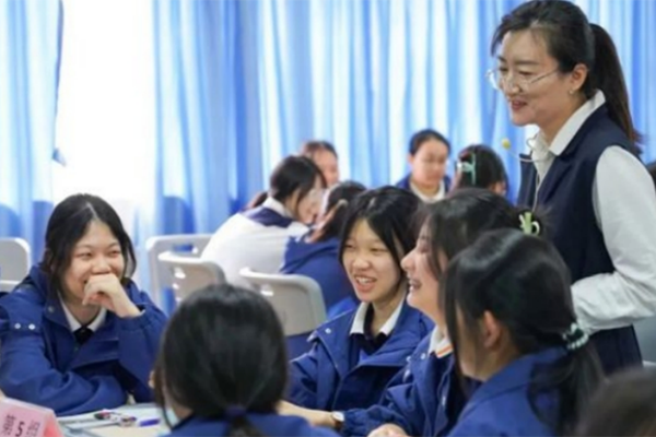 老師指導(dǎo)
